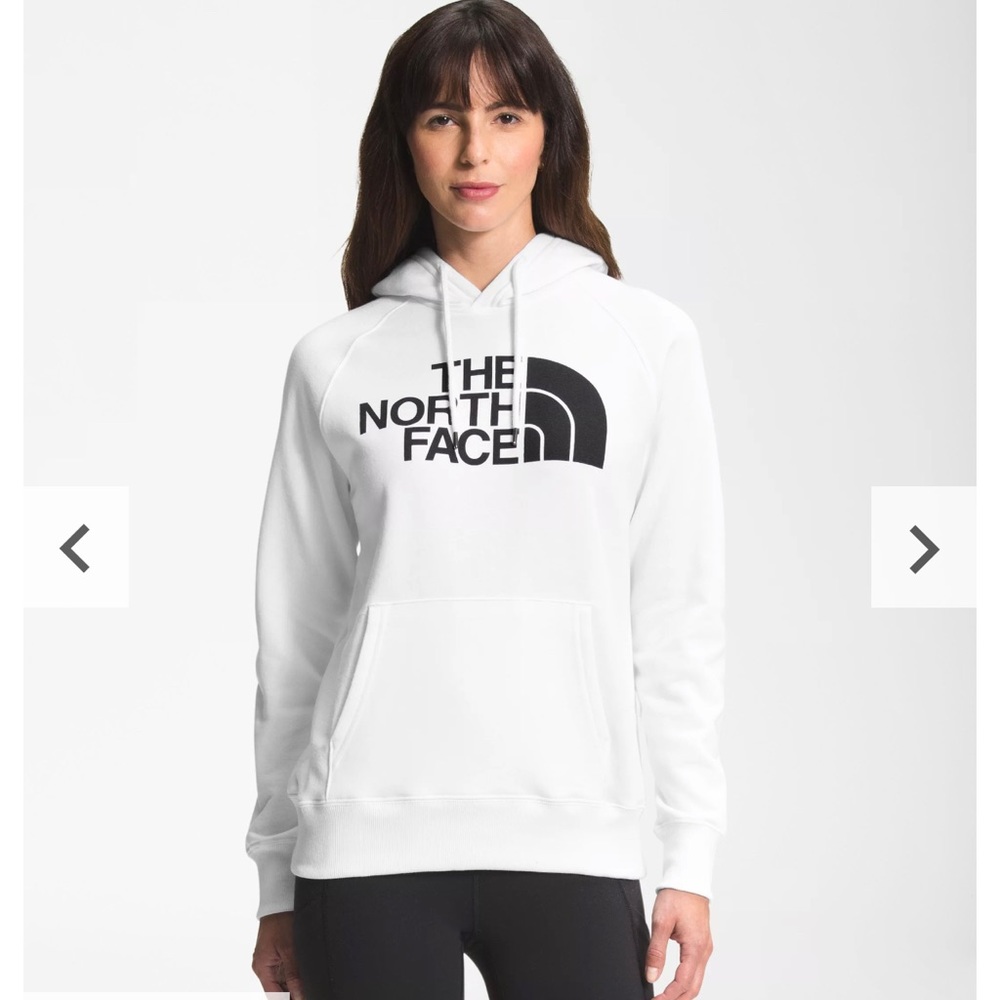 Women’s white north face hoodie size medium. Brand new never been used